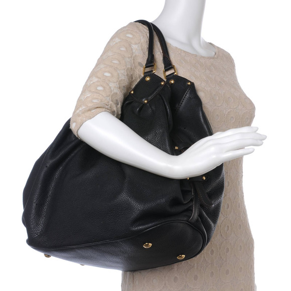 Louis Vuitton Handbags - 💎✨AUTHENTIC✨💎Louis Vuitton XL Shoulder bag black